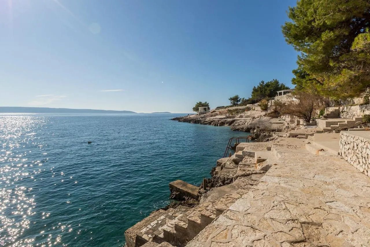 Apart Sa Terasom 250M Od Plaze,Parking,Wi Fi,Rostilj Trogir Apartment