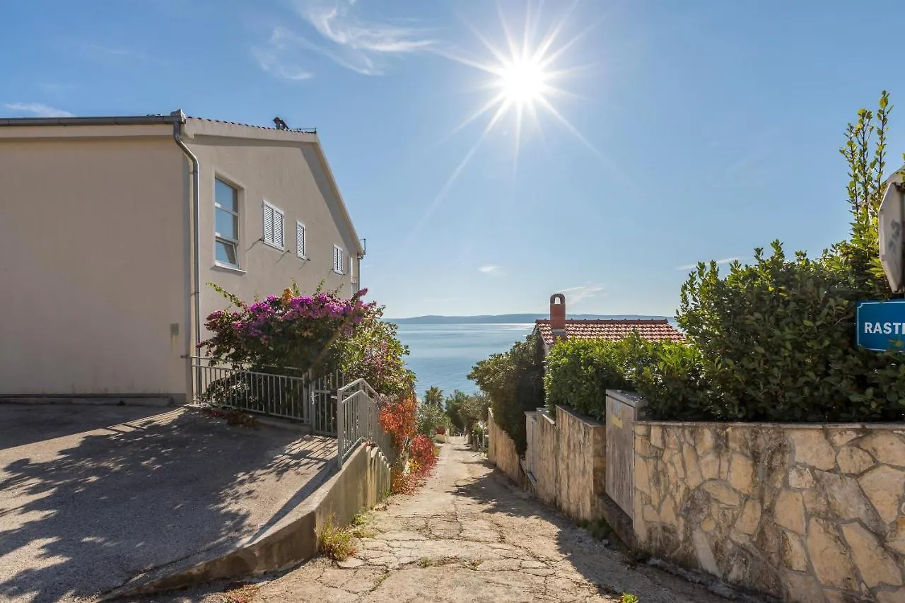 Apartment Apart Sa Terasom 250M Od Plaze,Parking,Wi Fi,Rostilj Trogir